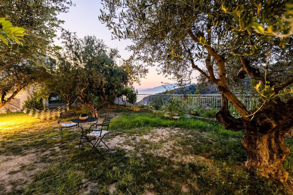 Kitriaí Kitries Summer Getaway - Eden Comfy Suite מראה חיצוני תמונה